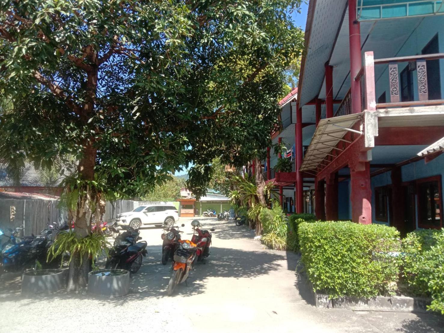 Blue Andaman Lanta אתר נופש
