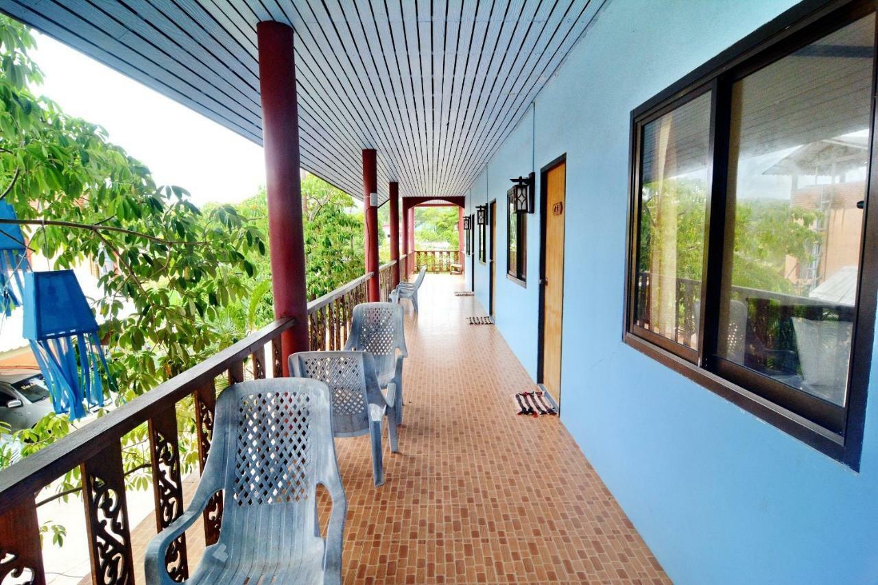 אתר נופש Blue Andaman Lanta 2*