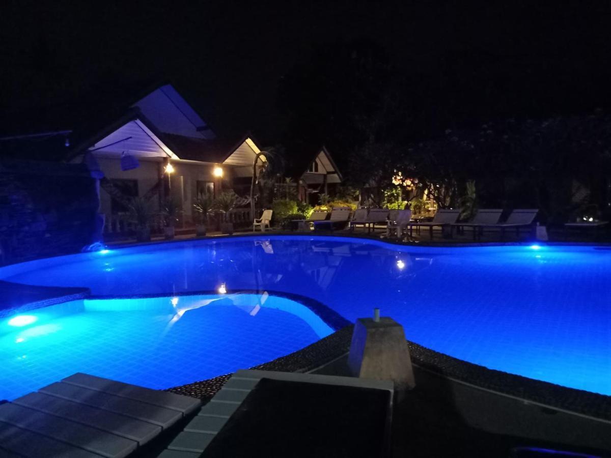 Blue Andaman Lanta אתר נופש קו לנטה