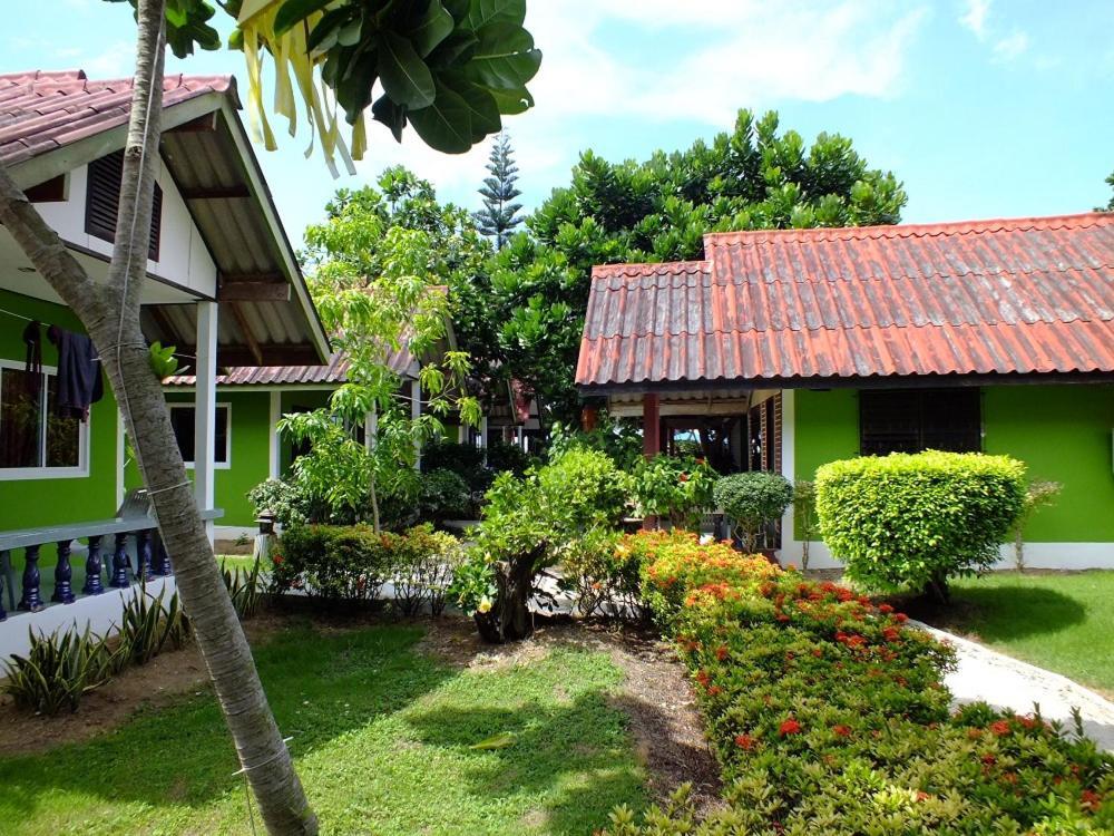 Tempat peranginan Blue Andaman Lanta 2*
