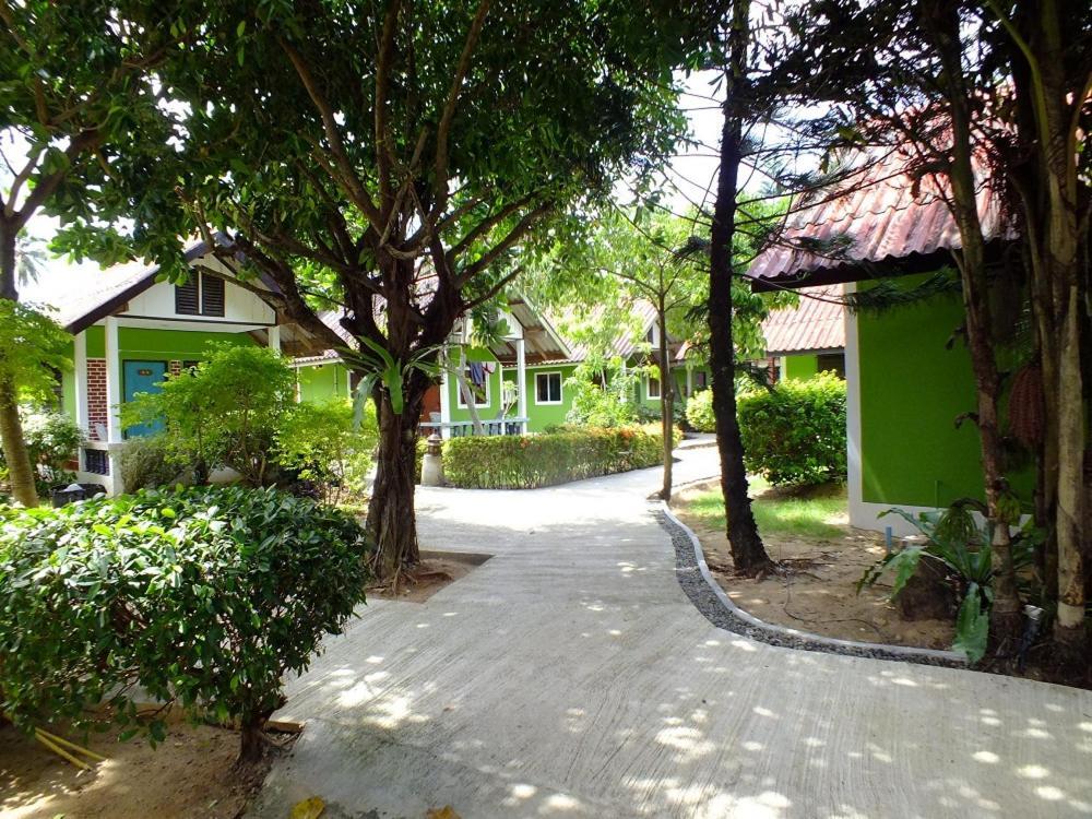 Blue Andaman Lanta Tempat peranginan Koh Lanta